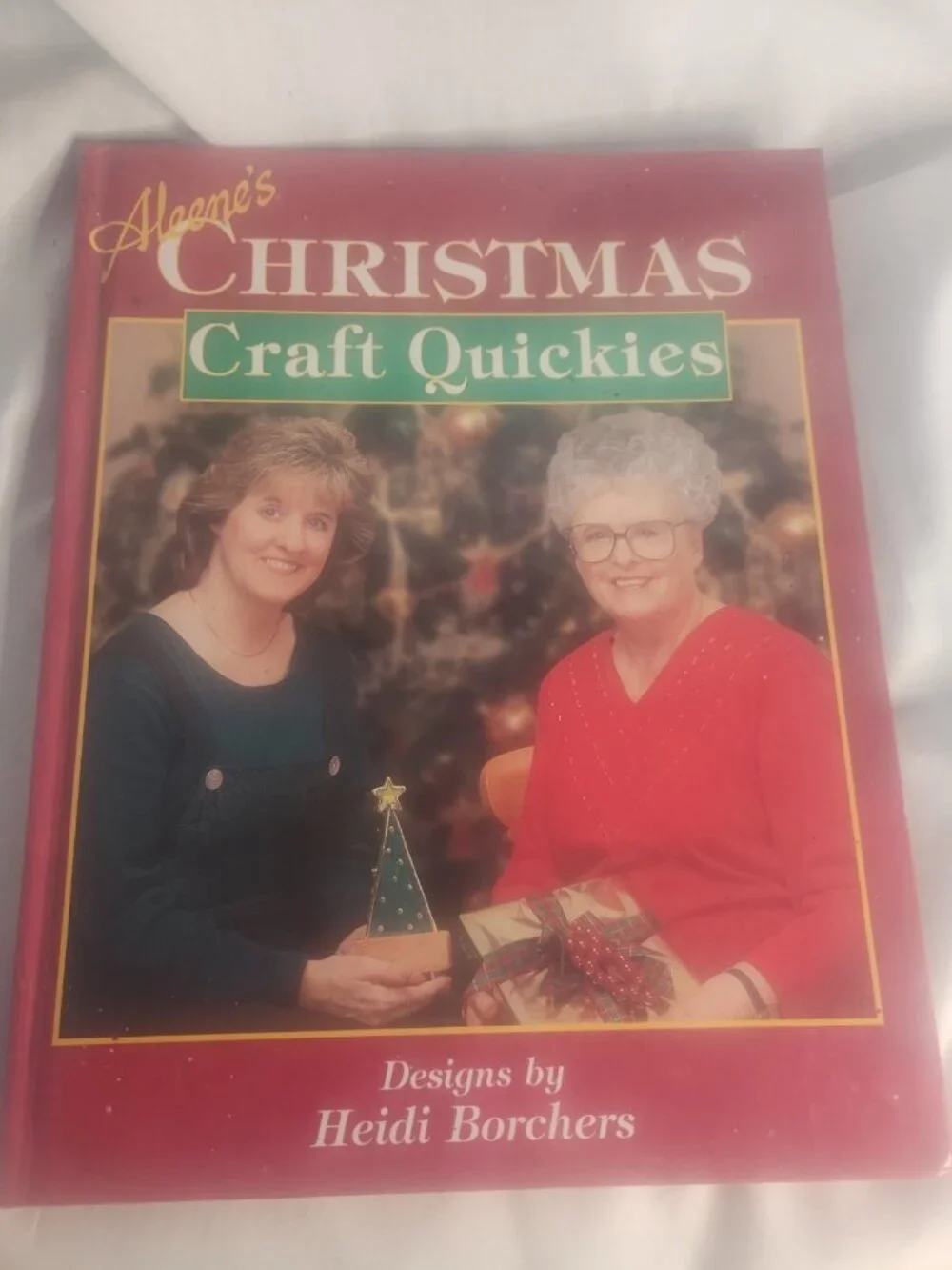 Vintage Aleene's Christmas Craft Quickies Book Upcycle Patterns Included